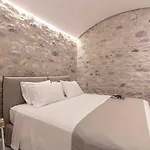 Aria Estate & 4*