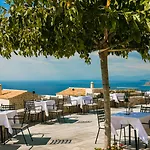 Otel Aria Estate & 4*