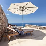 Otel Aria Estate & 4*