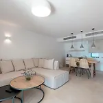 Aria Estate & Otel 4*