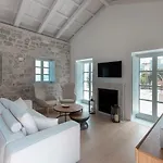 Aria Estate & Areopoli