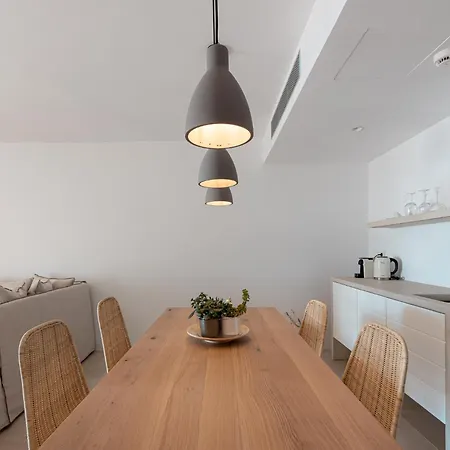 Aria Estate &