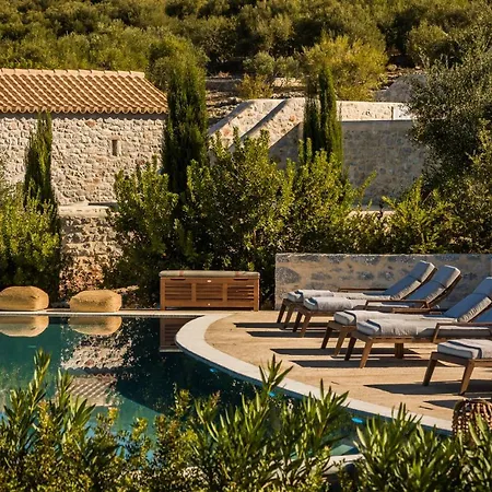 Hotel Aria Estate & 4*
