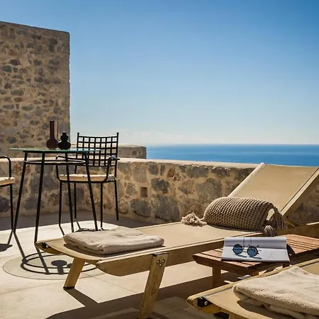 Aria Estate &