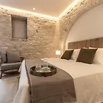 Aria Estate & Hotel 4*