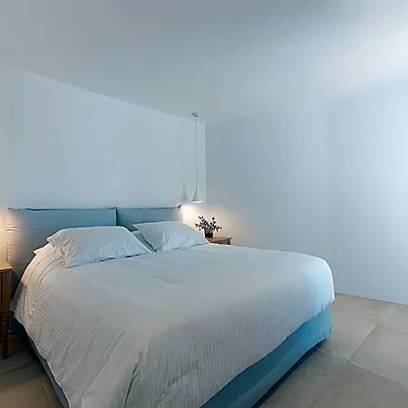 מלון Aria Estate &