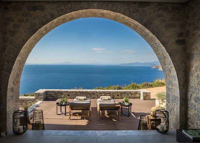 Hotel Aria Estate & Areopoli