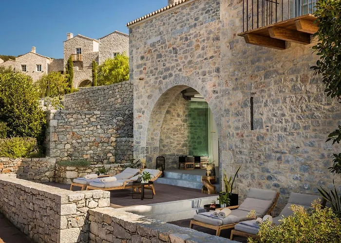 Aria Estate &