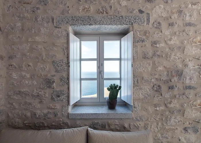 Hotel Ariá Estate Suites&spa