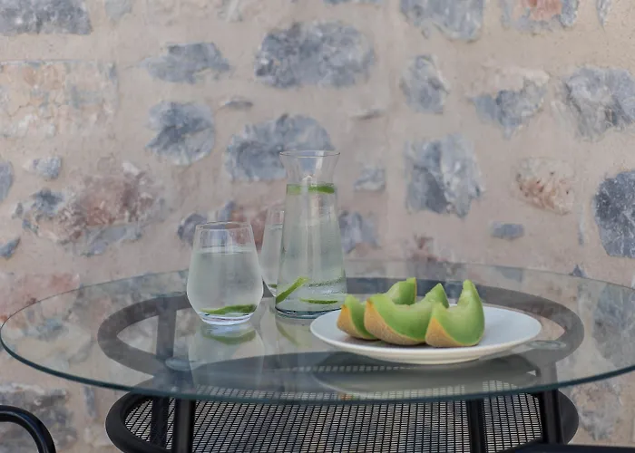 فندق Aria Estate & 4*